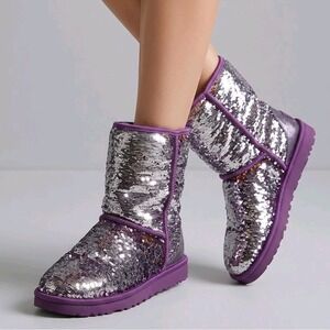 Ugg 1002978 Australia Womens 9 US Classic Short Sequin Boots Purple Silver RARE